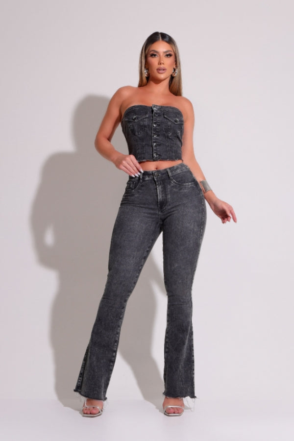 Calça Jeans Feminina Boot Cut Estonada Berlim