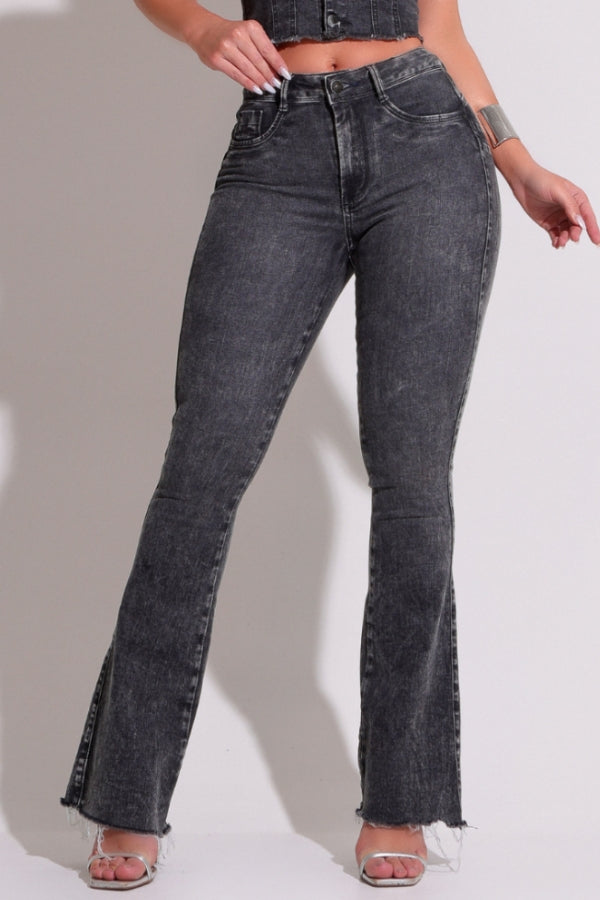 Calça Jeans Feminina Boot Cut Estonada Berlim