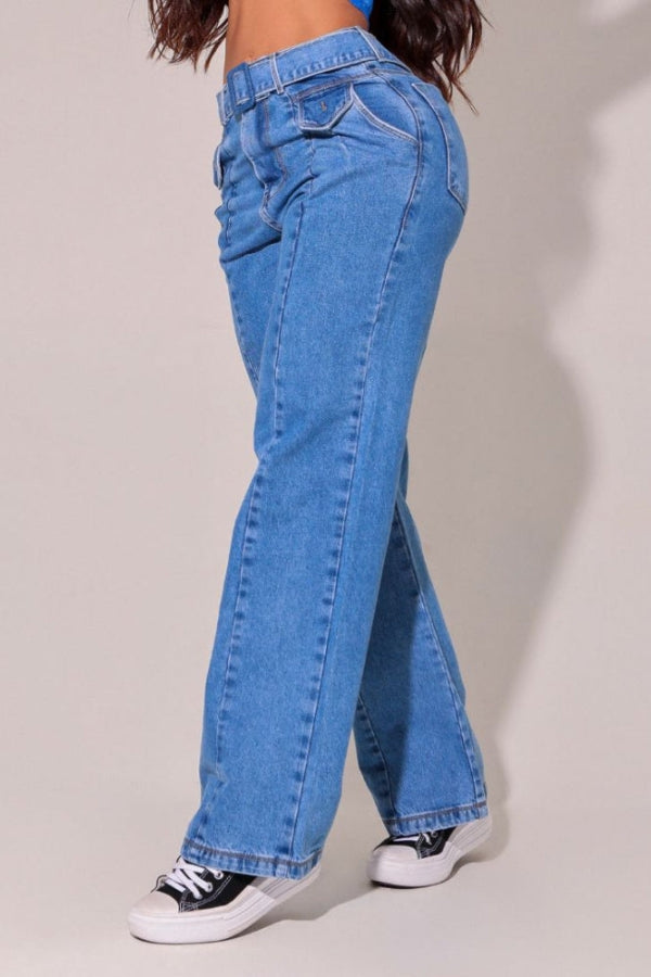 Calça Jeans Feminina Wide Leg Modeladora com Cinto e Bolso de Lapela Fake Roma