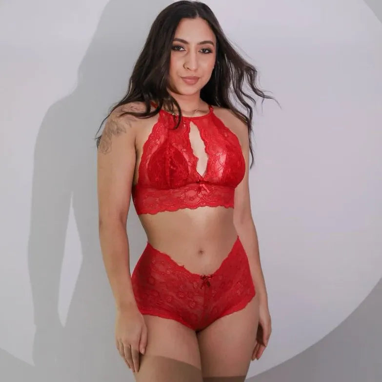 Conjunto Lingerie De Renda Espera Marido Cropped e Calcinha Short Sexy